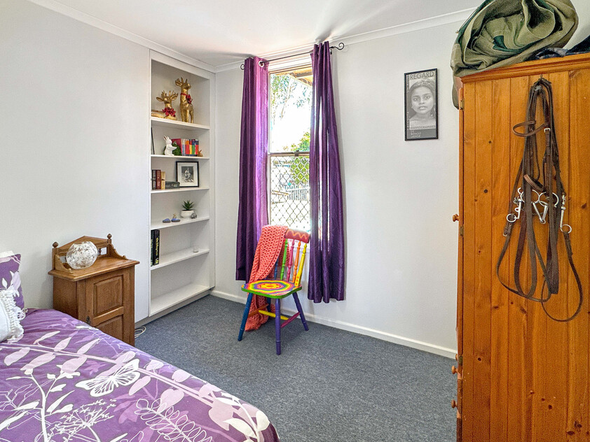 Family Comfort, Entertainer’s Paradise & Stunning Mt Gillen Views
