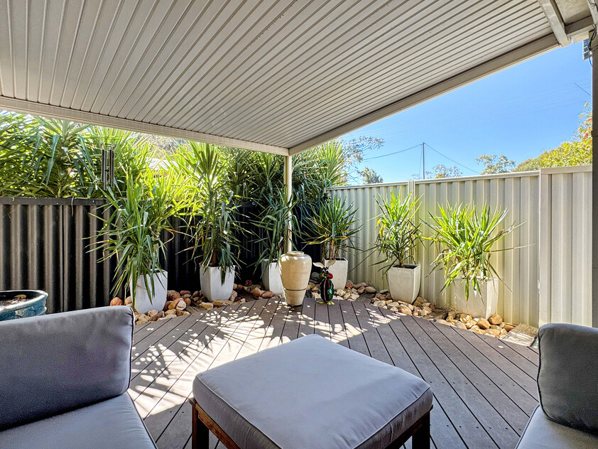Family Comfort, Entertainer’s Paradise & Stunning Mt Gillen Views