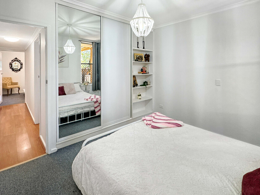 Family Comfort, Entertainer’s Paradise & Stunning Mt Gillen Views