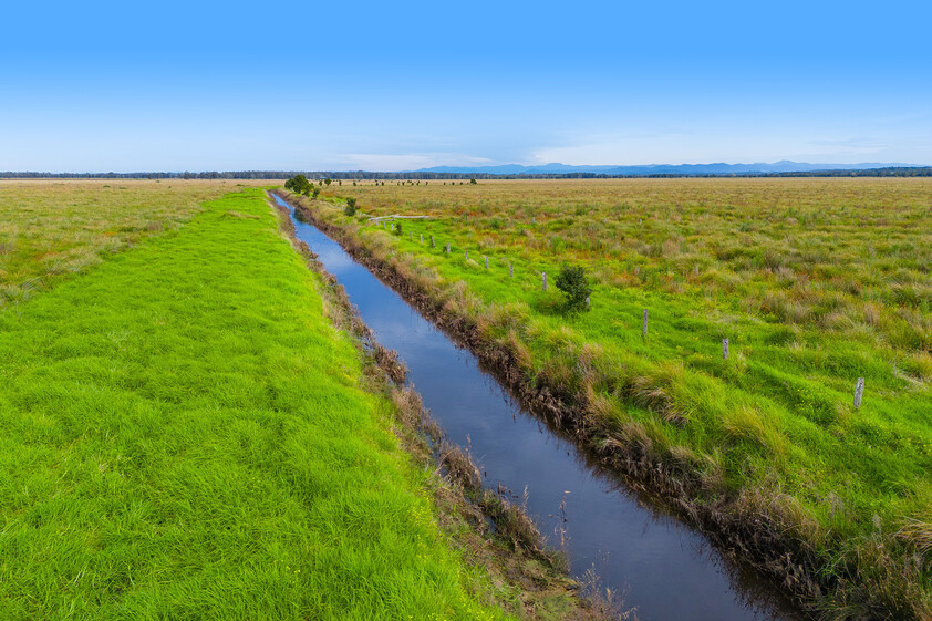 830-Acre Rural Property with Agricultural Scale and Lifestyle Potential Collombatti, NSW