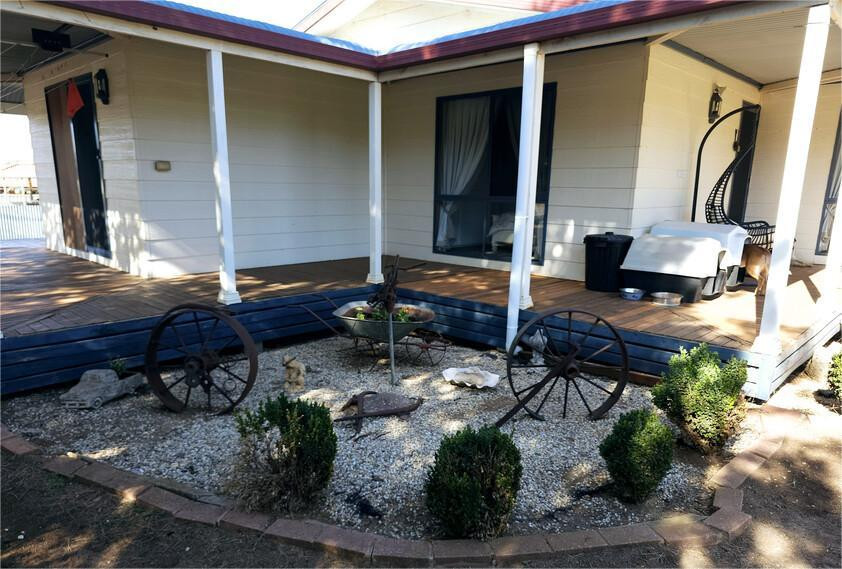 3 bedroom house on 1/2 acre block