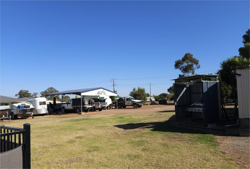3 bedroom house on 1/2 acre block