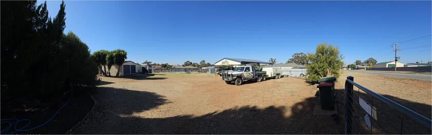 3 bedroom house on 1/2 acre block