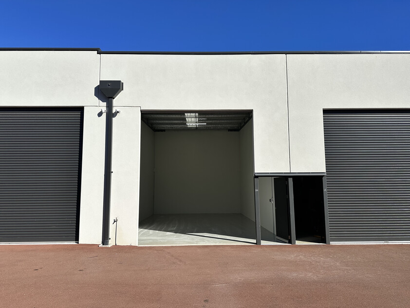 Secure, High-Truss Storage | 61 SQM | Convenient Location