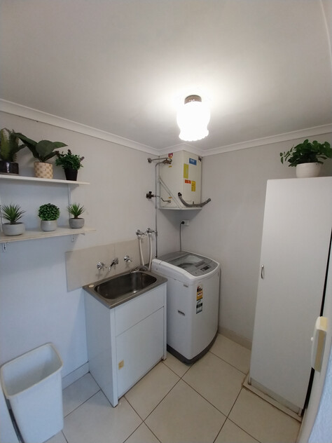 Charming Townhouse in Katherine East