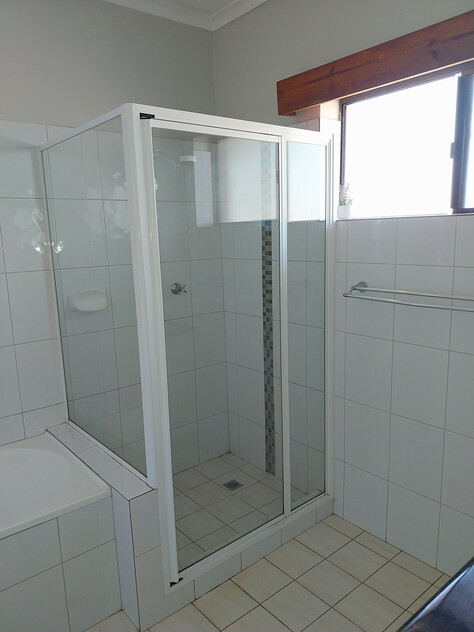 Charming Townhouse in Katherine East