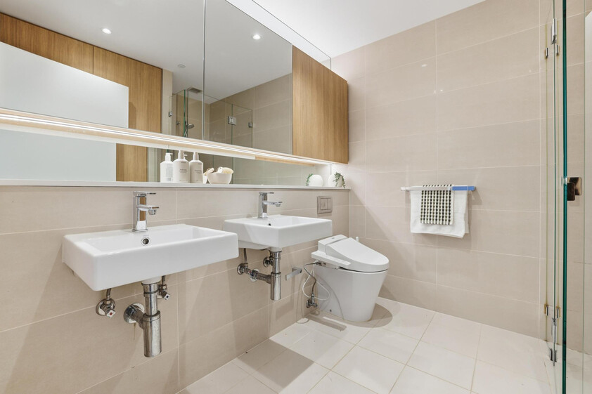 Spacious 3-Bedroom Apartment Modern Comfort in a Prime Location