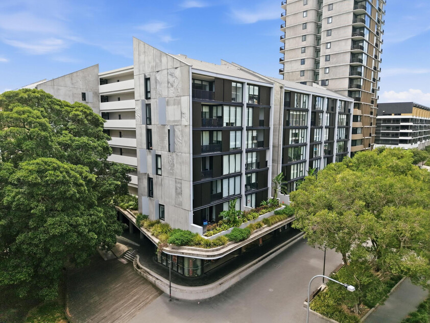 Spacious 3-Bedroom Apartment Modern Comfort in a Prime Location