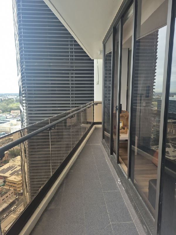 Modern 2-Bedroom Apartment with Balcony & Parking in the Heart of Parramatta