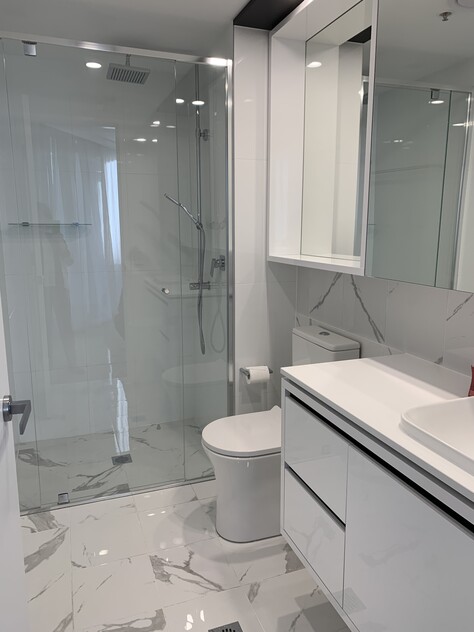 UNDER APPLICATION- Furnished near new 2 Bedroom right in Canberra CBD - Move in Now.