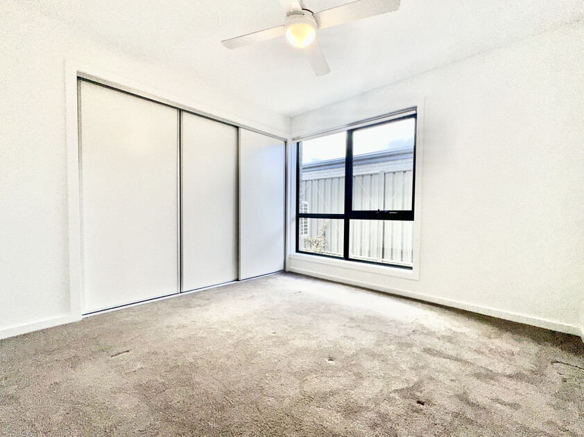 New, modern, contemporary 3-bedroom home
