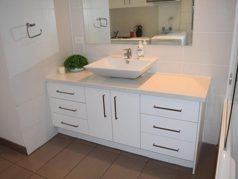 Charming Renovated Victorian Home in Central Richmond