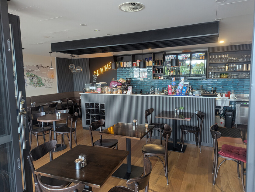 Divine Café & Bar A Turnkey Café & Restaurant Opportunity in Macquarie ACT
