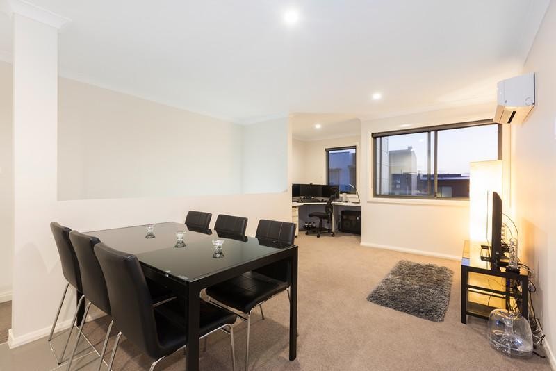 One bedroom Apartment & Study nuke