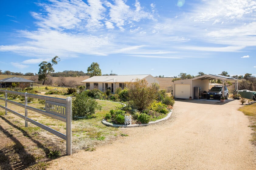 Modern Family Home on Acreage