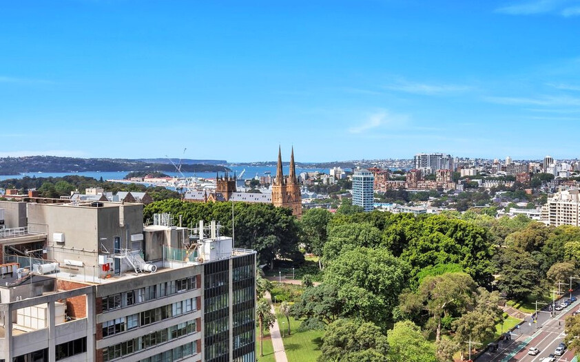 Spacious 2 Bedroom Apartment in the heart of the CBD at 27 Park St Sydney.