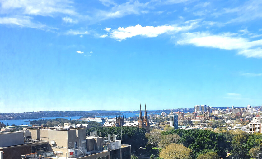 Spacious 2 Bedroom Apartment in the heart of the CBD at 27 Park St Sydney.