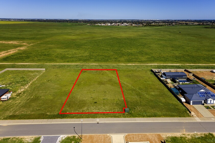 27 Wisteria Parade, Moresby WA 6530