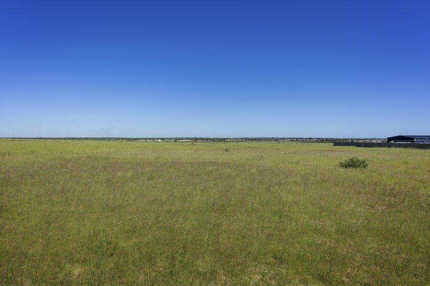 27 Wisteria Parade, Moresby WA 6530