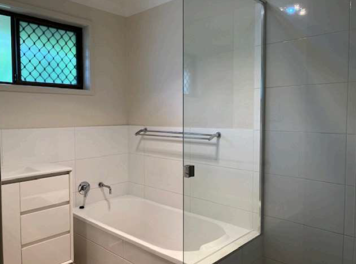 Spacious 3 Bedroom Family home in Darling Heights