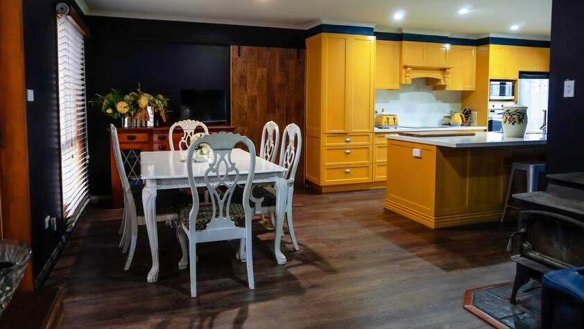 (PENDING) RIVER FRONT AGREAGE with| Renovated Home |EQUINE FACILITIES