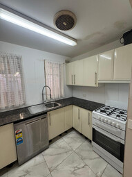  11 Adelphi Crescent Doonside NSW 2767