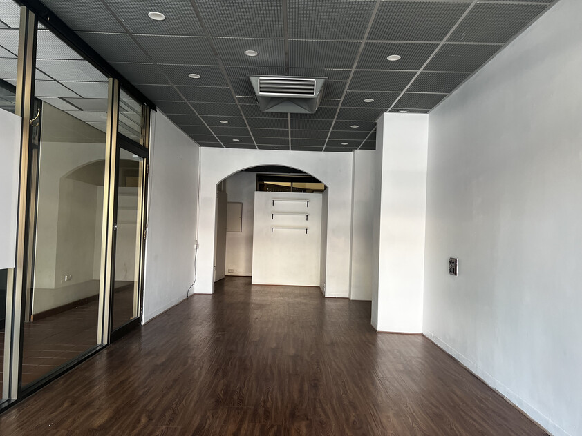 Retail / Office /
