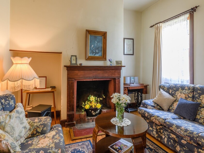 ENJOY VILLAGE LIFE IN FRIENDLY HISTORIC RICHMOND a short drive to Hobart & Airport. 2 CO-JOINED COTTAGES CONVICT BUILT 1823. MULTIPLE OPTION PROPERTY.