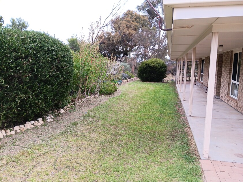 Semi-rural property in the heart of Goolwa North
