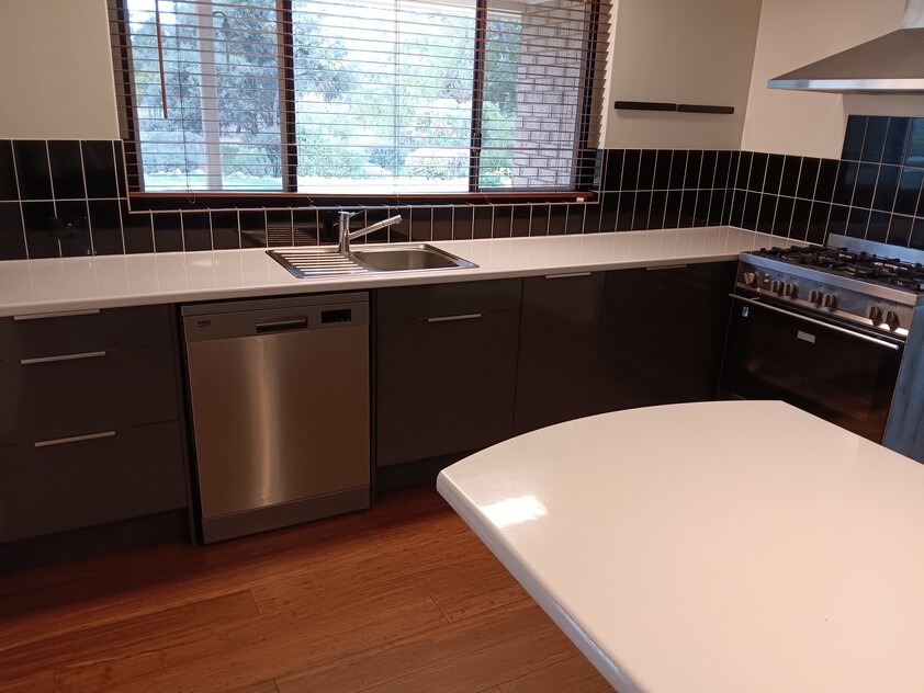 Semi-rural property in the heart of Goolwa North