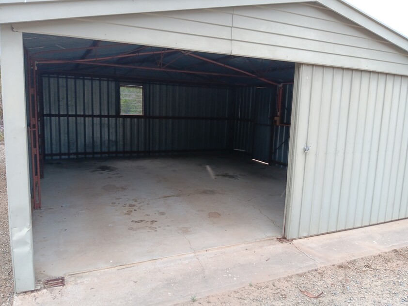 Semi-rural property in the heart of Goolwa North