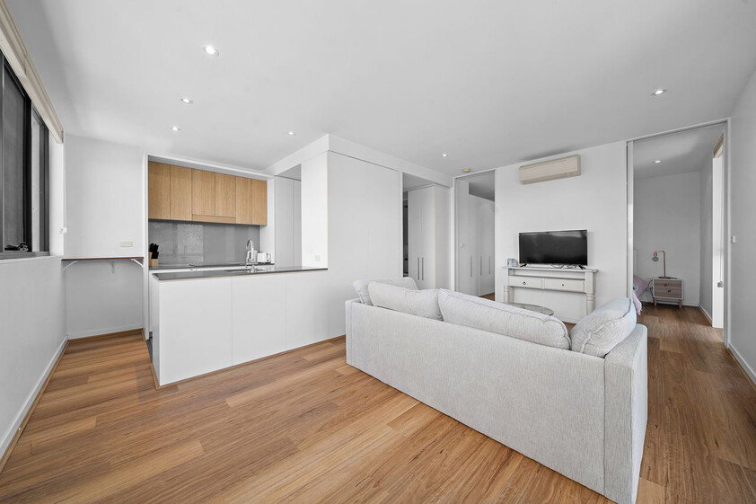 Lowanna St - architectural award winning apartment