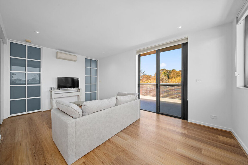 Lowanna St - architectural award winning apartment