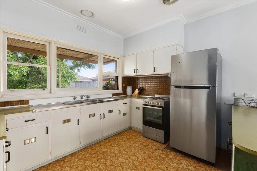 Charming Family Home in a Convenient Werribee Location