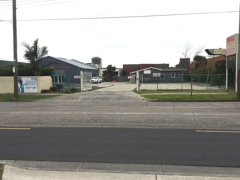 Prime 2,650m² MUZ Landholding with Dual Frontages - Highpoint Precinct - Invest, Occupy or Redevelop (STCA)