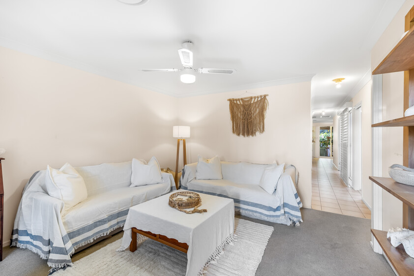 LOCATION, LIFESTYLE & LOW-MAINTENANCE LIVING BY THE BEACH