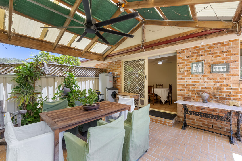 LOCATION, LIFESTYLE & LOW-MAINTENANCE LIVING BY THE BEACH
