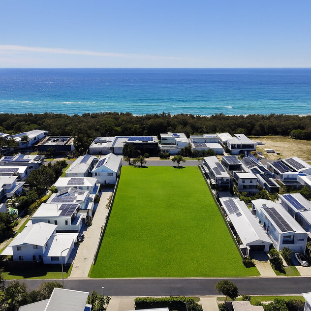 Prime beachside land Cylinders Drive - Titles Approved