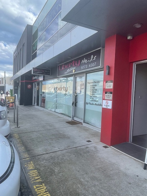 FREE NAIL BUSINESS WITH COMPLETE FITOUT FREE.