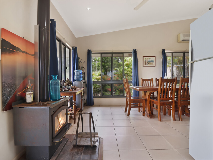 Palm Creek _ Coastal Rural Retreat
