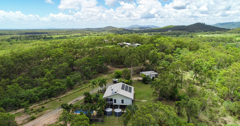 Palm Creek _ Coastal Rural Retreat