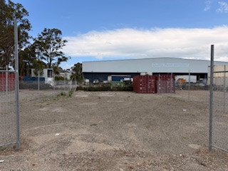 290 square metres industrial land with 1 container $300 per week
