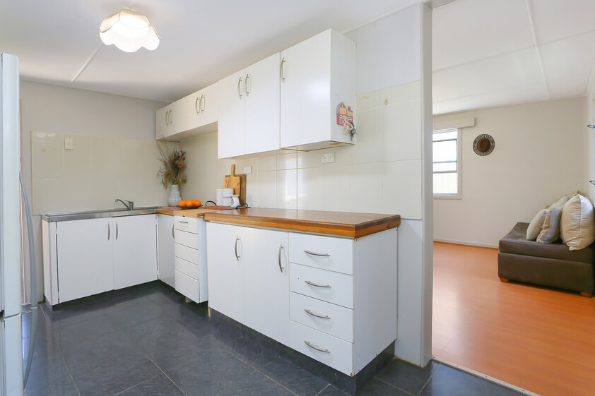 Endless Possibilities: Spacious Family Home with Granny Flat & Studio in Caringbah North or Renovators Dream with Dual Occupancy Potential.