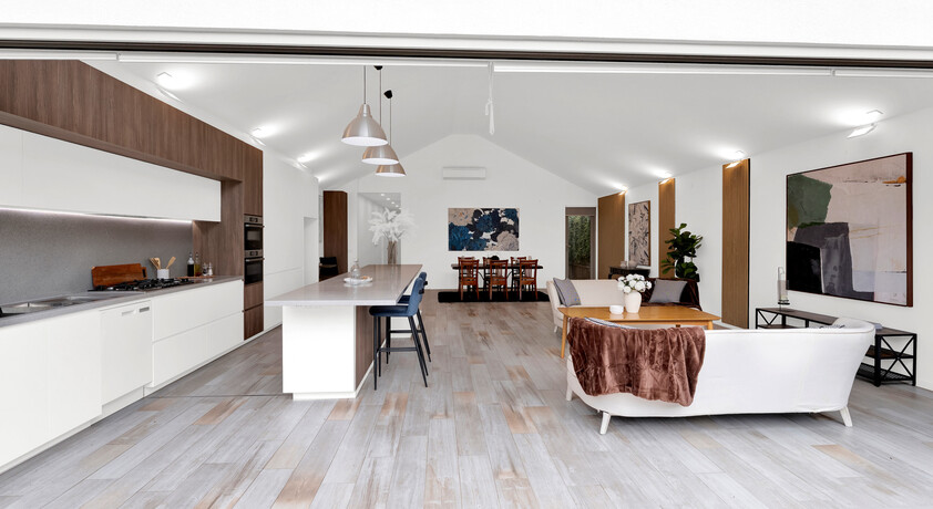The Ultimate Single-Level Sanctuary: Uncompromising Luxury & Wellness
