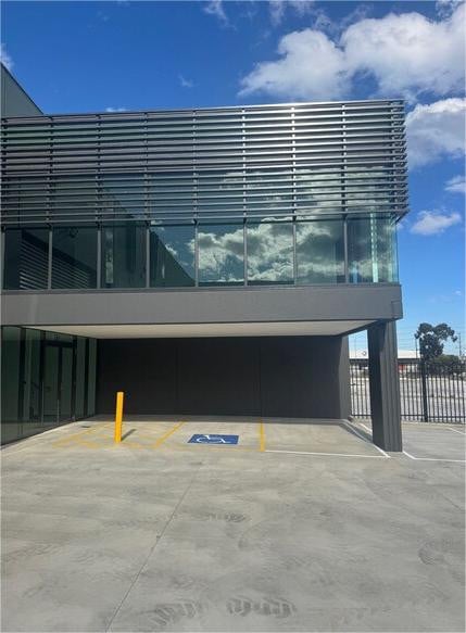 3x Individually Titled Office Warehouses - Industrial 2 Zoning - Ready to Occupy