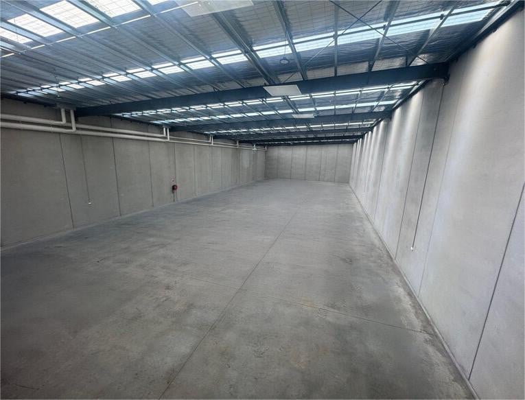3x Individually Titled Office Warehouses - Industrial 2 Zoning - Ready to Occupy