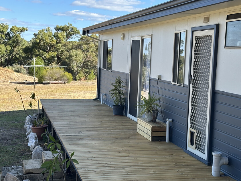 Modern Rural Retreat with Large Living, Massive Shed & Nature Reserve Outlook