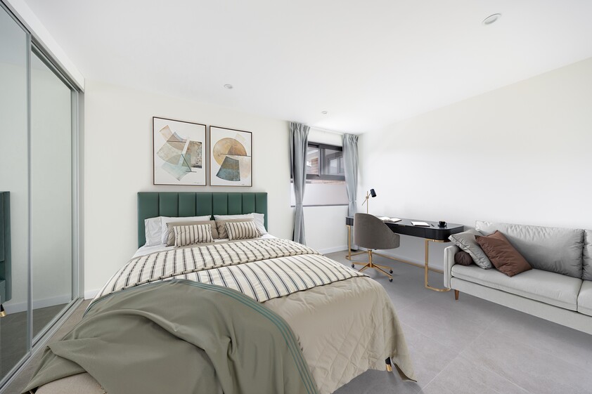 Nearly-New Premier Furnished Studios in Heart of Epping