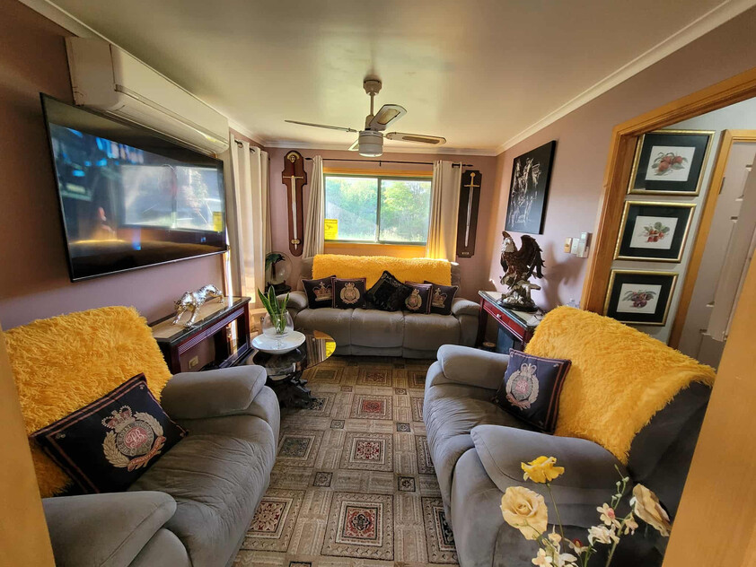 Farmhouse Coffee Lounge