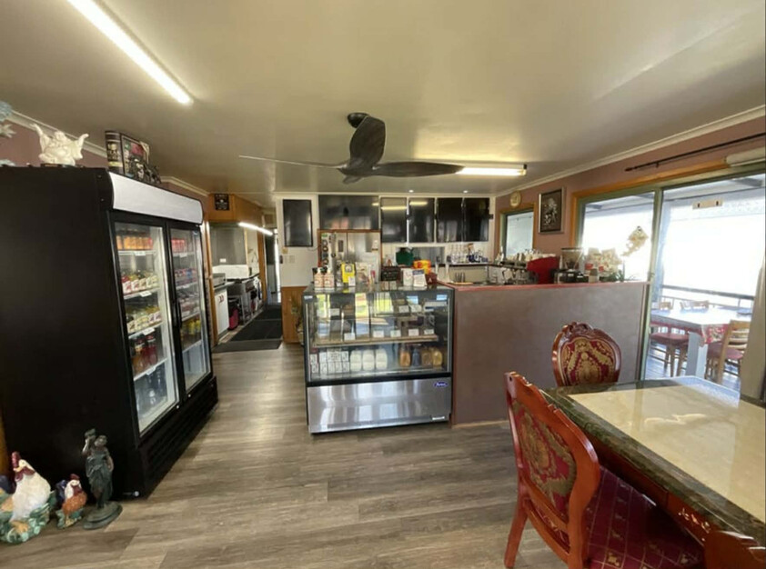 Farmhouse Coffee Lounge